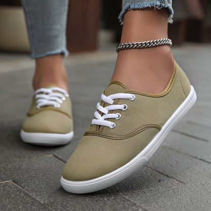 Lotte | Comfortable low canvas lace-up shoes