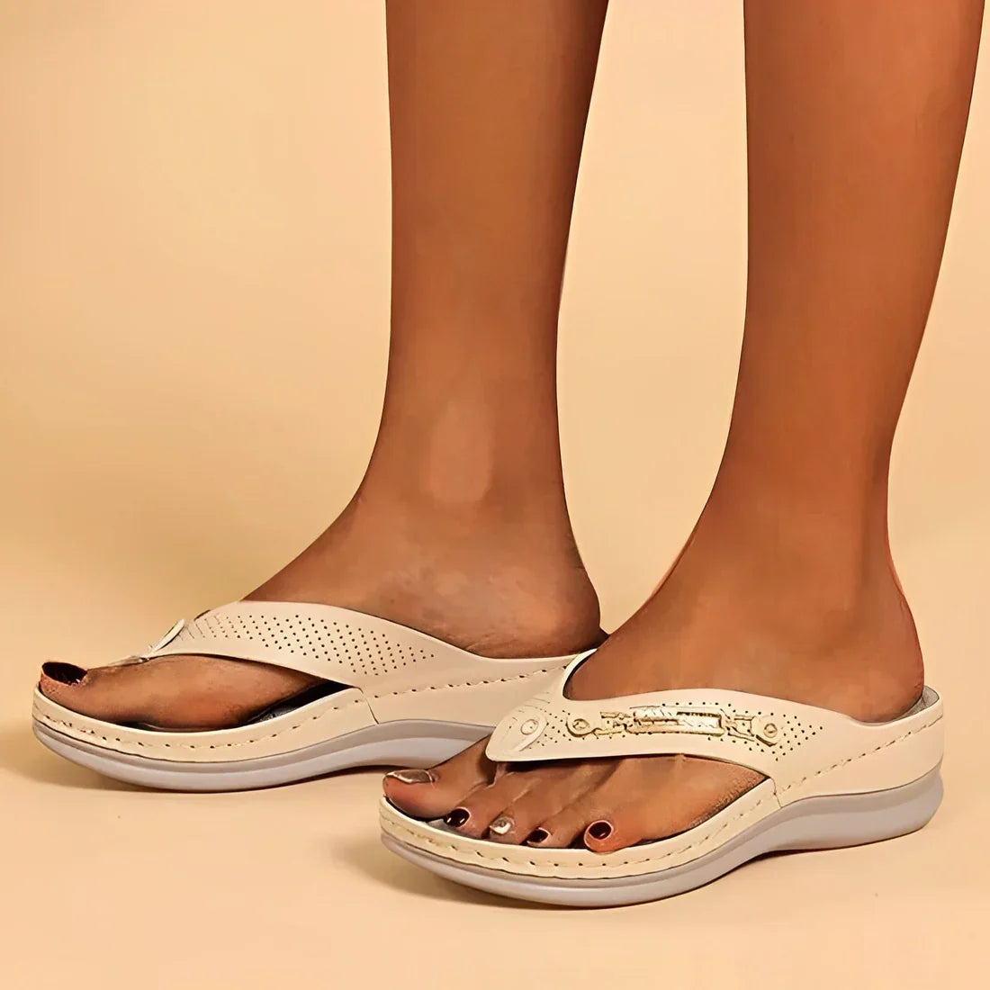 Hatty - soft padded flip-flop sandals