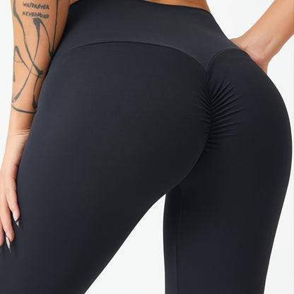 Noa | Black booty scrunch yoga pants with high waist