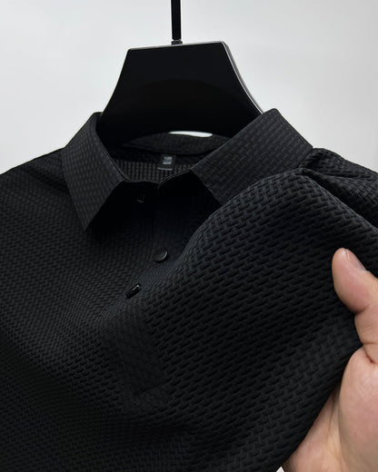 Shirt with stylish collar