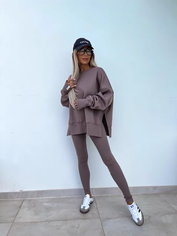 Tamara - Casual, comfortable oversized sweatshirt