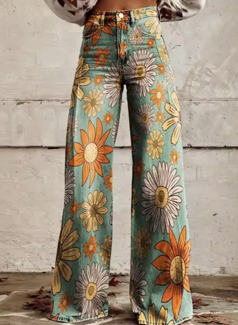 Anzhela - Wide pants with colorful print