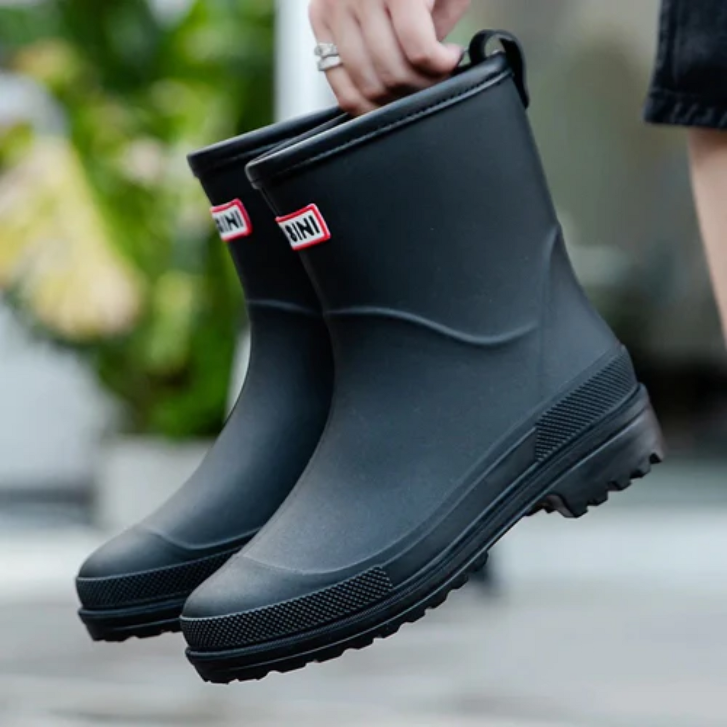 Floor | Trendy waterproof women's rain boots