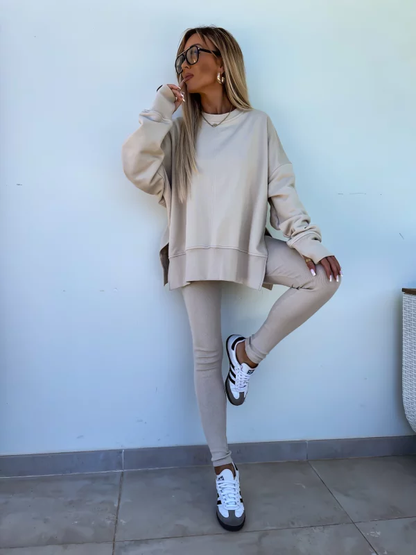 Tamara - Casual, comfortable oversized sweatshirt