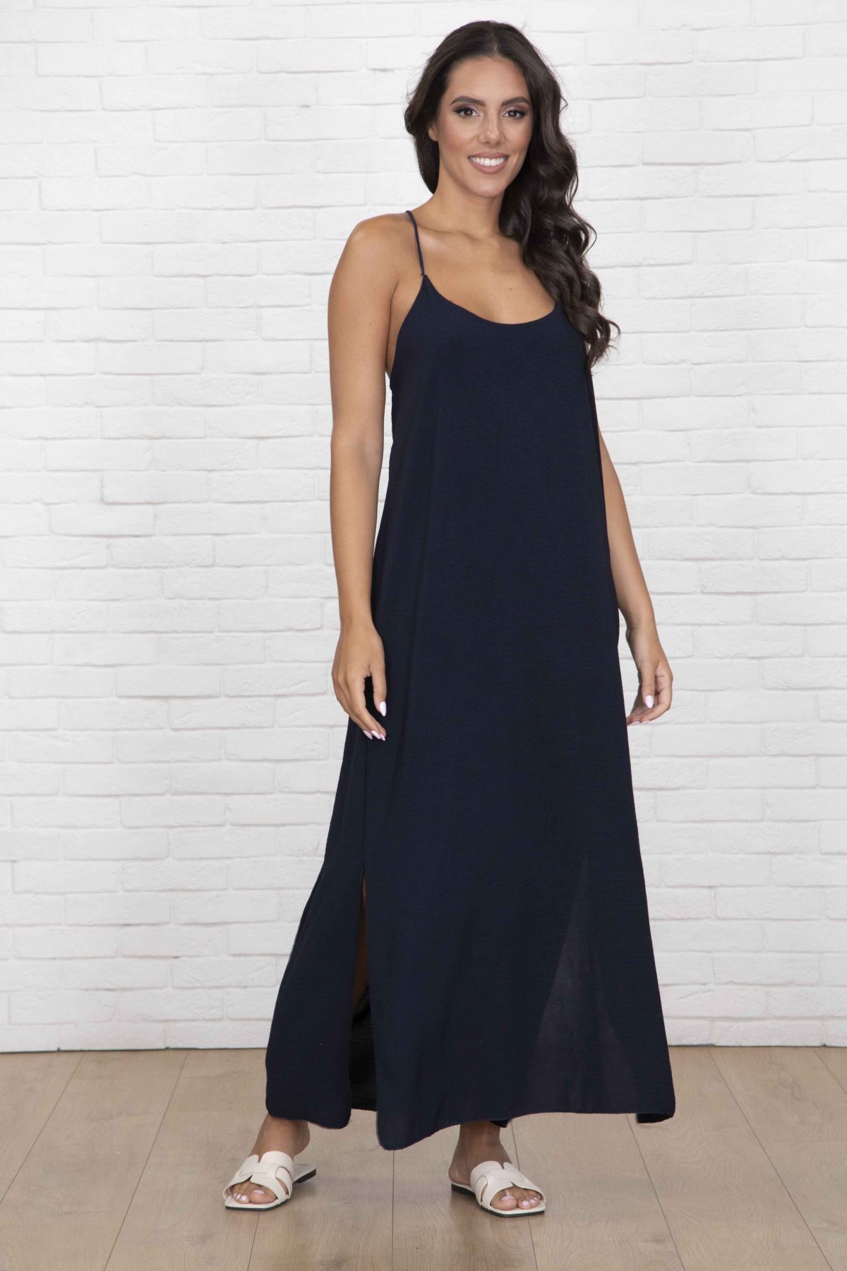 Lewi | Sleeveless Maxi Dress