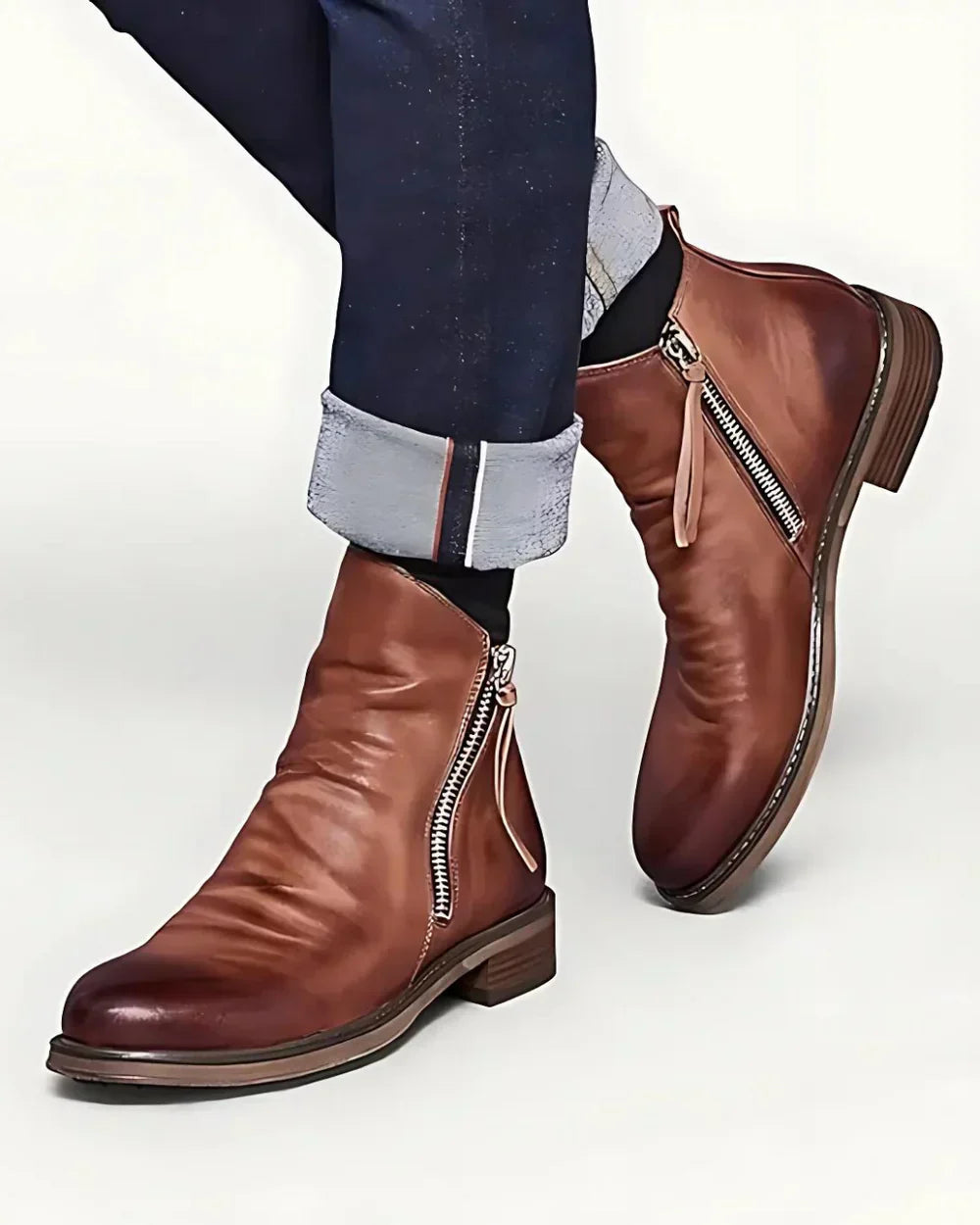 Puliert™ | Leather boots with side zipper