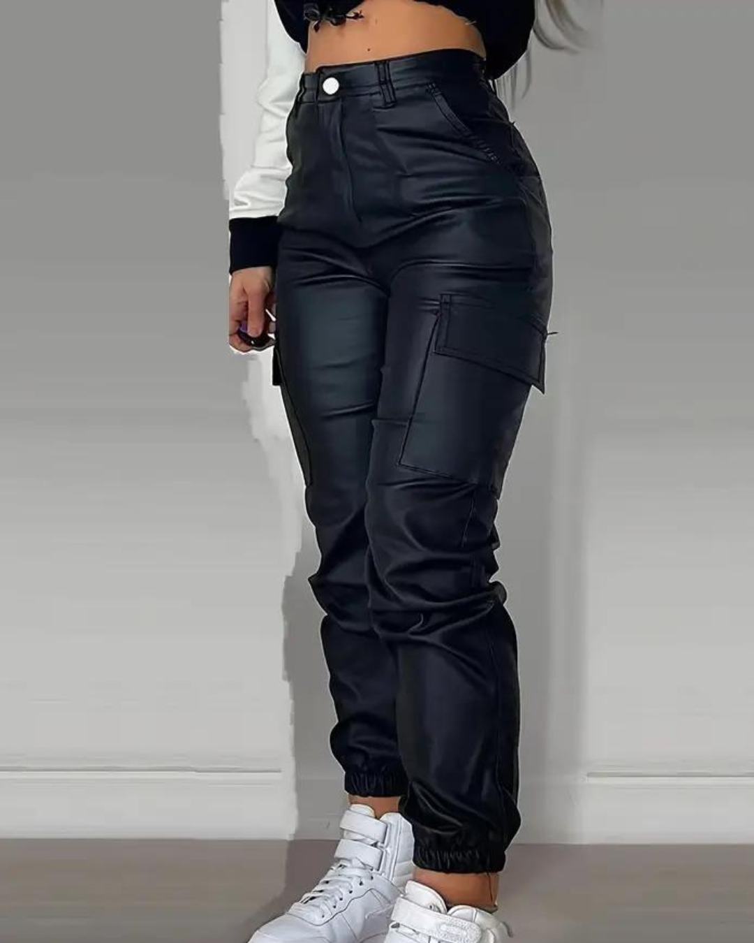 Lisa | Leather cargo pants