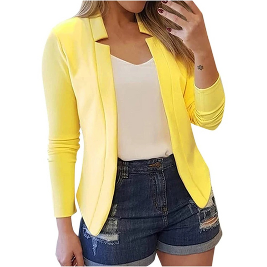 Lotte | Small women's blazer in solid color