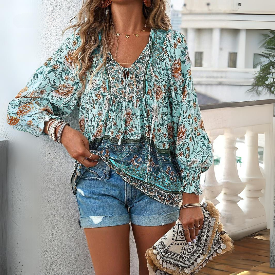 Stylish blouse for ladies