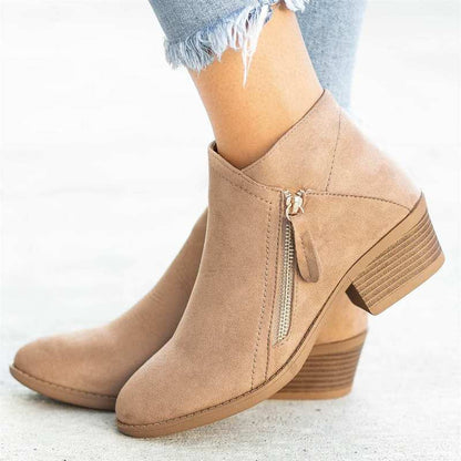 Ankle boots with pointed toe