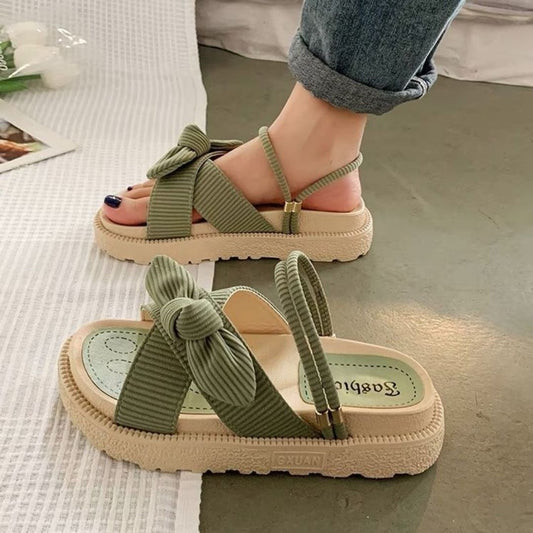 Cross-strap sandals - Rebecca