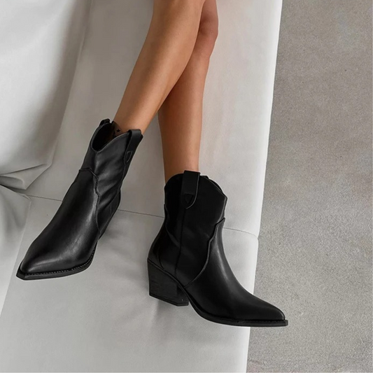 Eveline | Black waterproof leather ladies cowboy boots