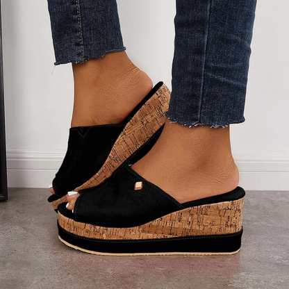 Shannon - Comfortable lace-up sandals with cork sole Platform wedge shoes