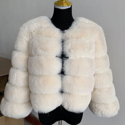 Stylish fur winter jacket for women - Sari