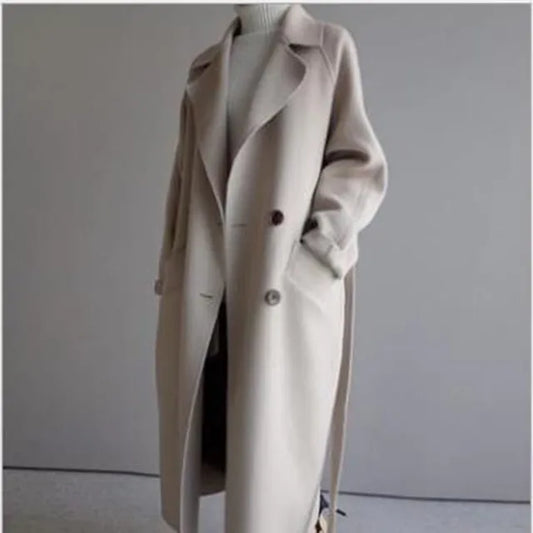 Wool fall/winter coat for women