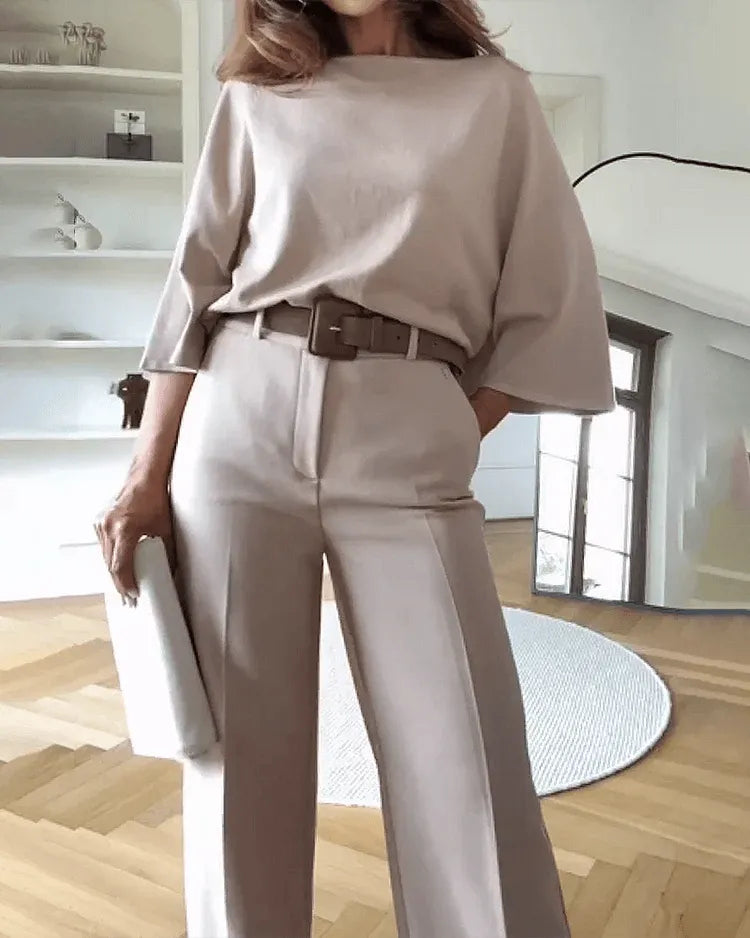 Stylish Tailored Fit Trousers with Elegant Blouse