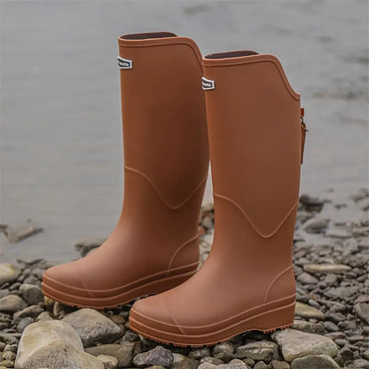 Sera - Fashionable rain boots for ladies.