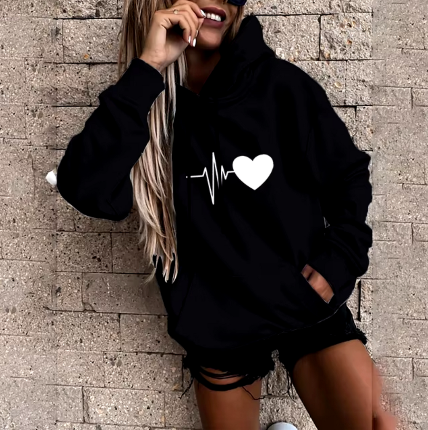 Jess | Sweatshirt with hood and print