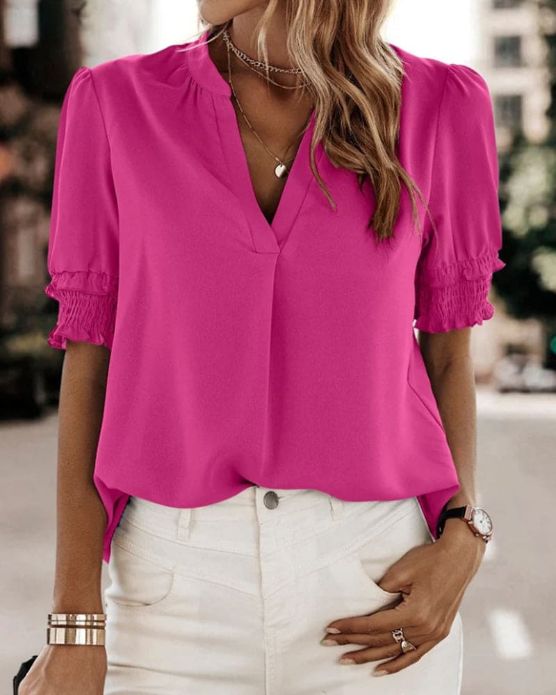 Sofie | Short sleeve blouse with V-neckline