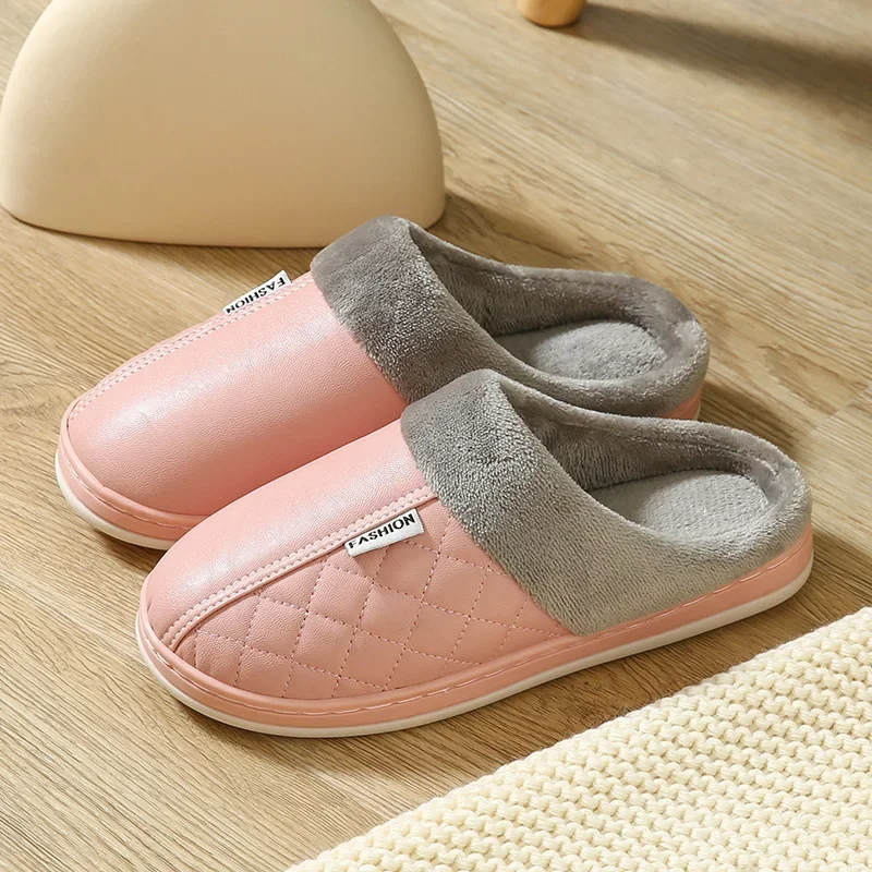 Round-toed indoor slippers - Sandrine