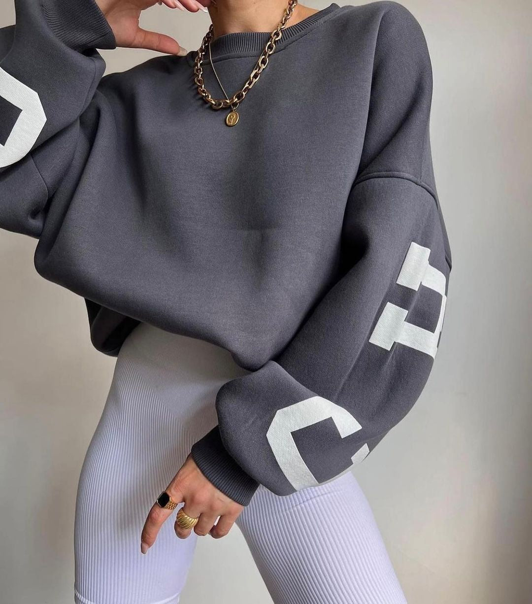 Ladies' oversized sweatshirt