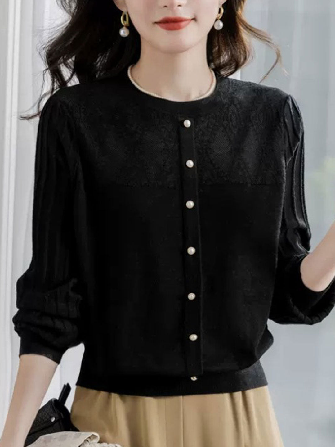 Ellisa Bloes | Long Sleeve Button Blouse