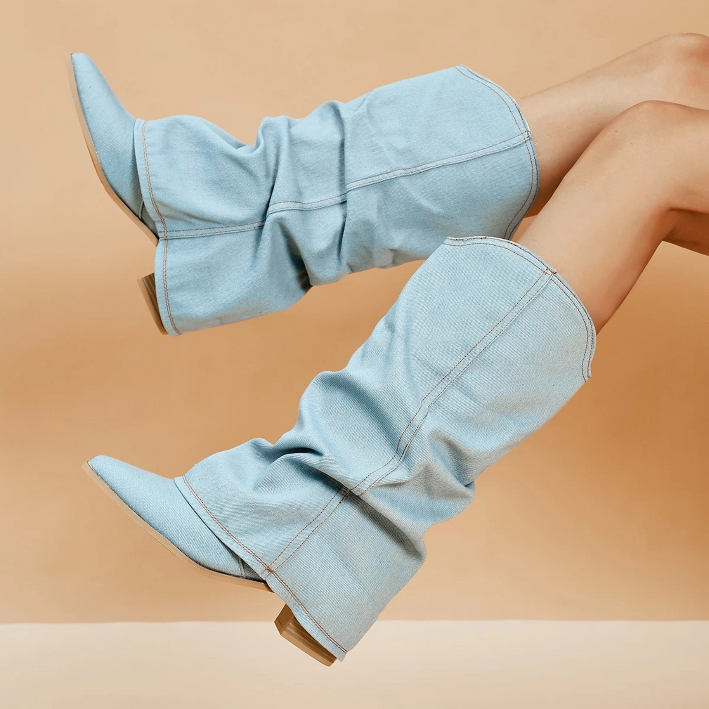 Franjes - pleated denim boots with block heel