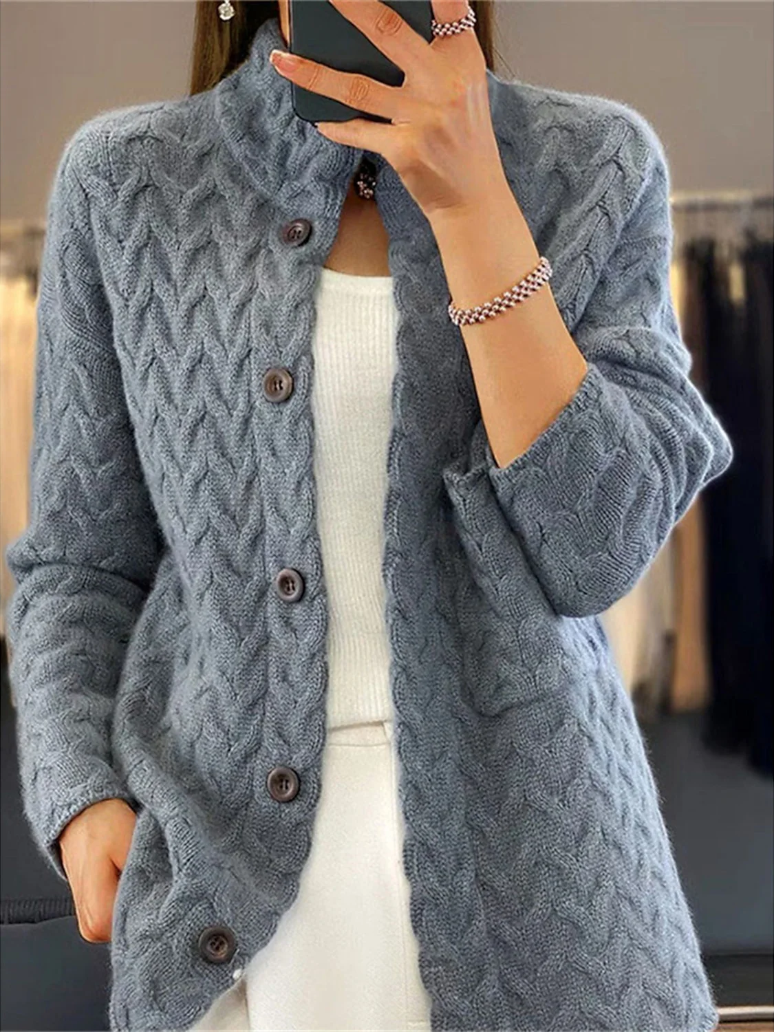 Women's casual cardigan for comfortable days out