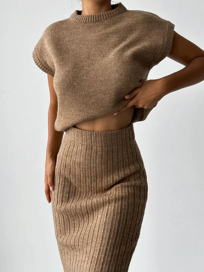 Abigalia - Modern knitted set for women