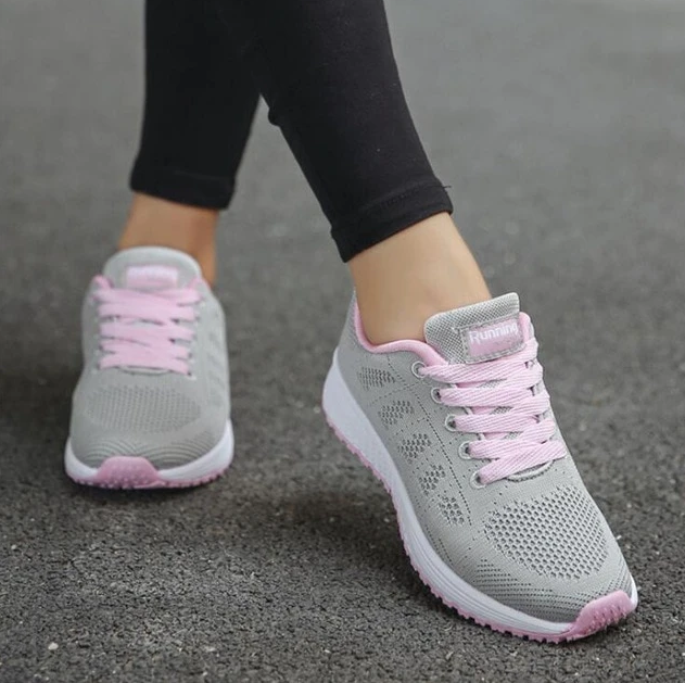 Breathable Walking Mesh Flat Sneakers