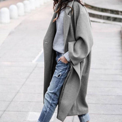 Elegant and fashionable winter coat - chic and warm for women