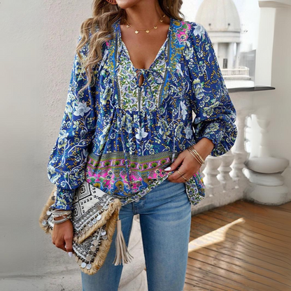 Stylish blouse for ladies