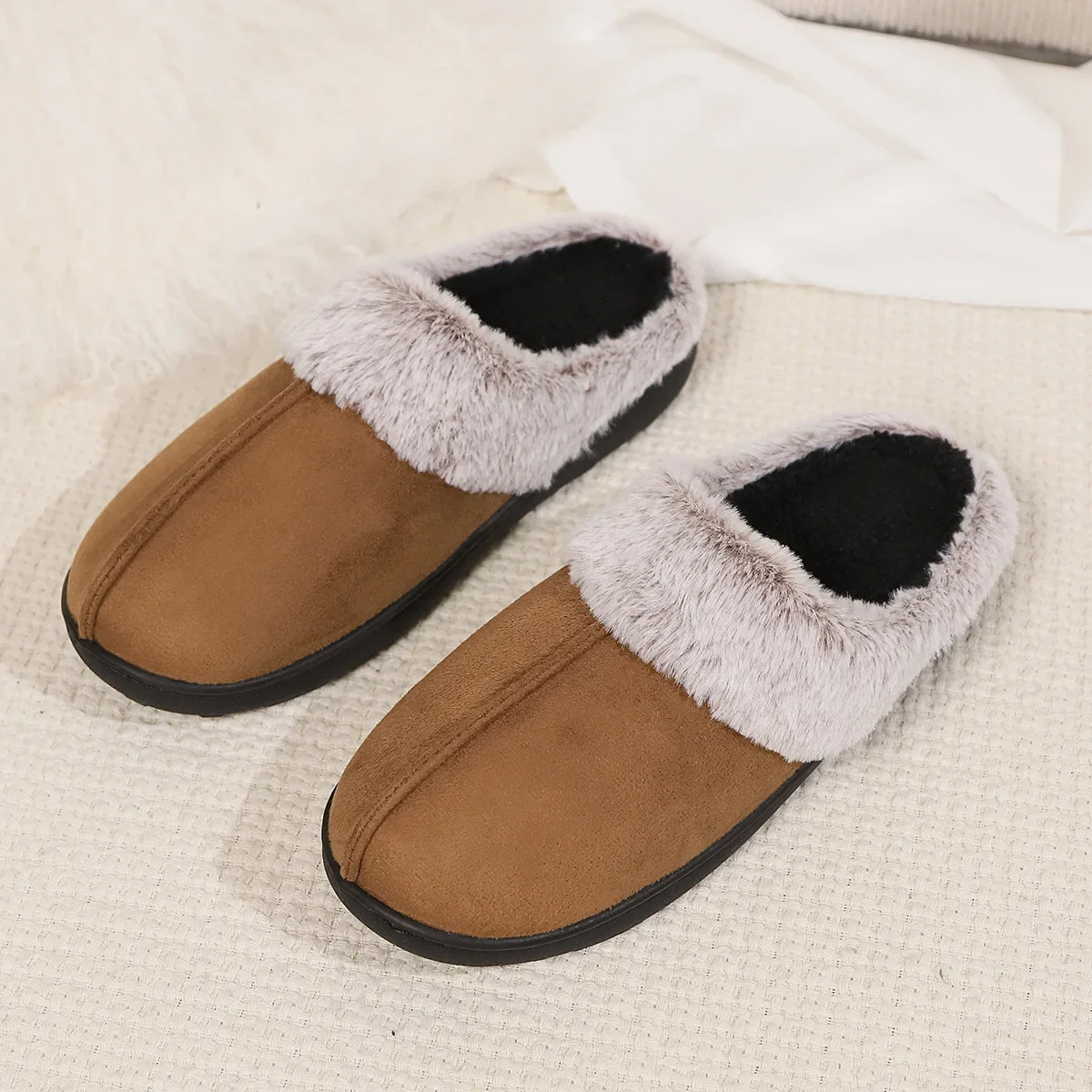 Luxury indoor slippers - Melchiora