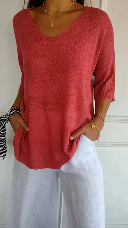 Melissa - Plain knit top with V-neck