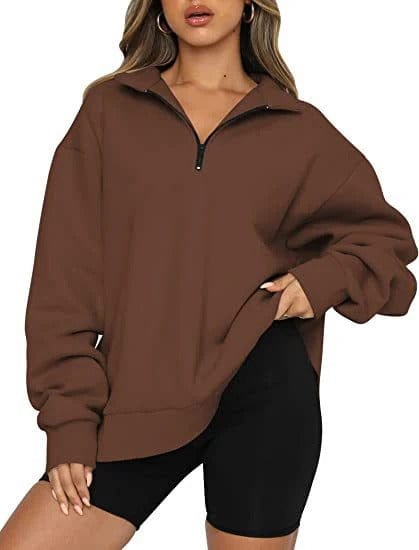 Casual women's pullover with zipper