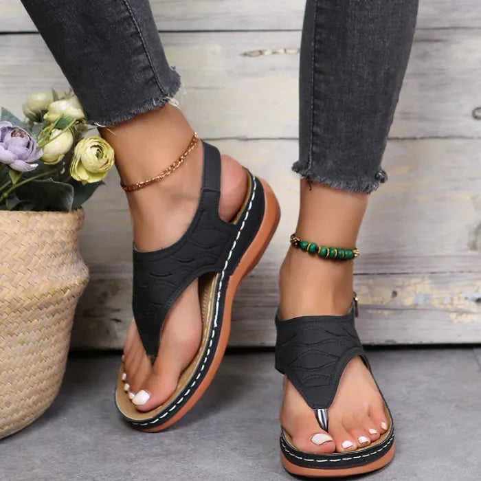 Emma - Buckle sandals for women