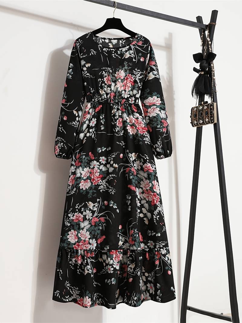 Abella - Bohemian maxi dress with floral print.