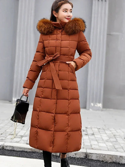 Padded ladies' coat with belt