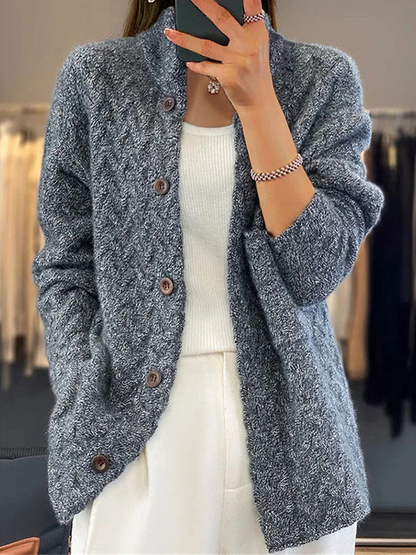 Women's casual cardigan for comfortable days out