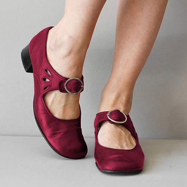 Anika | Vintage round toe shoes