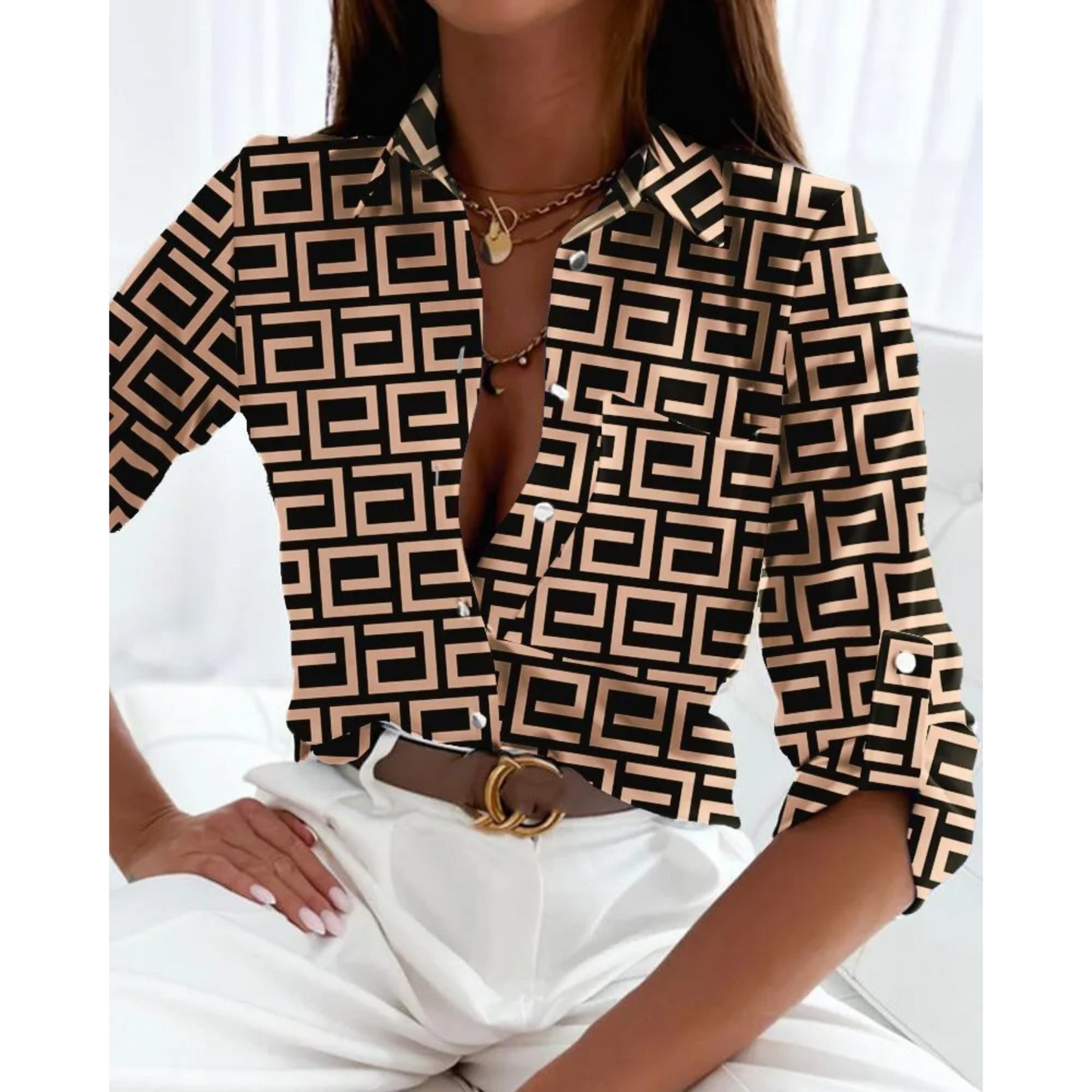 Sofie | Elegant ladies blouse in business style with lined print