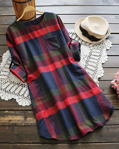 Long-sleeved dress with check print