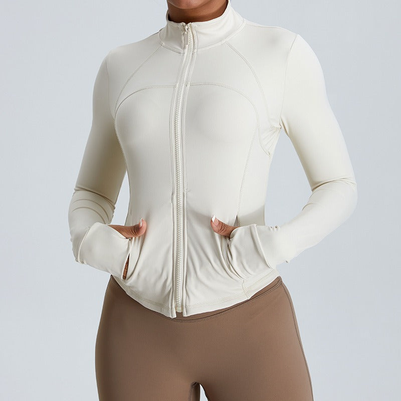 Tight-fitting long-sleeved yoga shirt