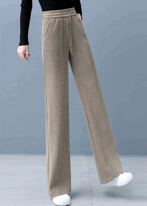 Freesia - Plain straight pants with wide legs