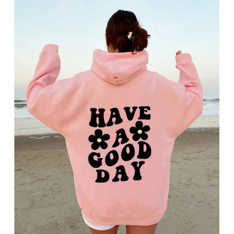 Jess | Casual oversized hoodie with "Have A Good Day" print and bag perfect for fall/winter