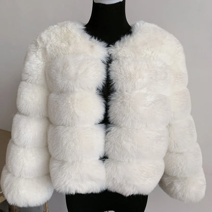 Stylish fur winter jacket for women - Sari