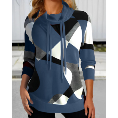 Winter hoodie with long sleeves for ladies