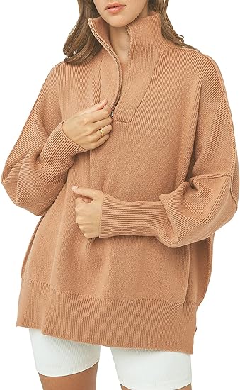 Zipper turtleneck sweater with V-neck and long sleeves