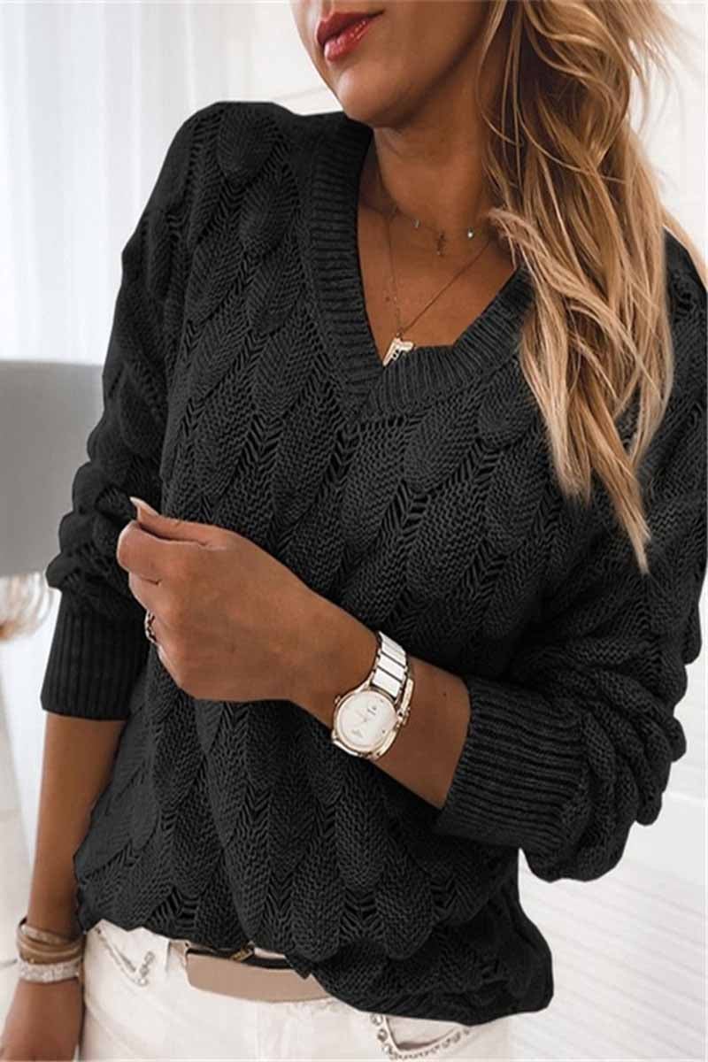 Celia® | Classic and Comfortable Sweater