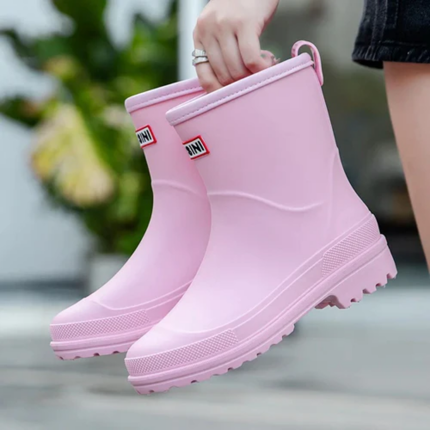 Floor | Trendy waterproof women's rain boots